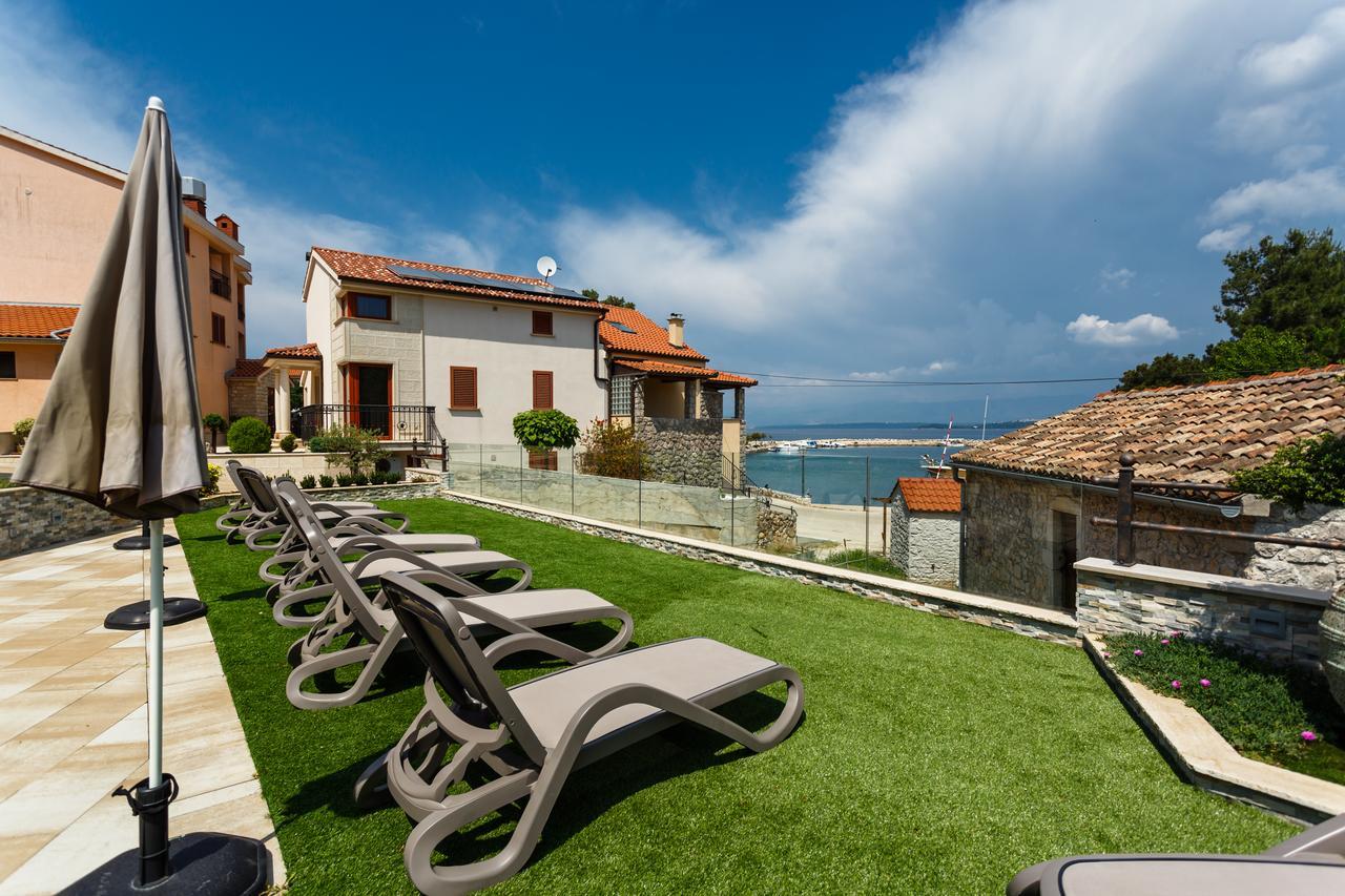 Villa Aria Malinska Kültér fotó